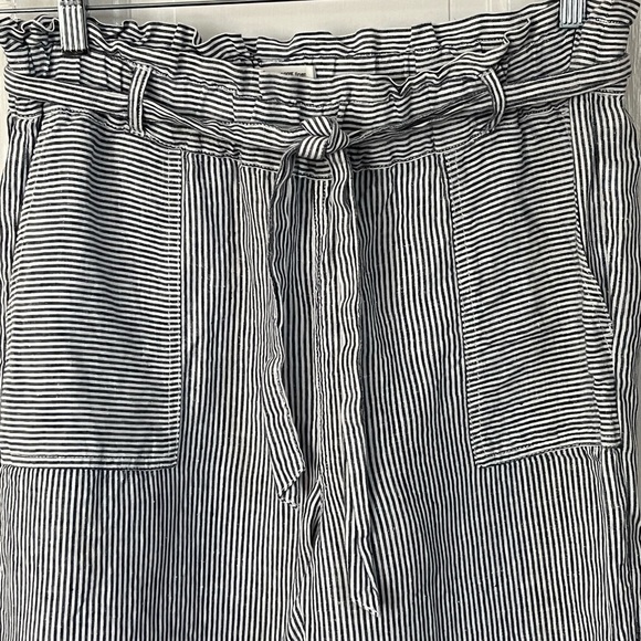 C&C California Women's Blue & White Striped 100% Linen Belted Pants Size Large - Picture 2 of 10